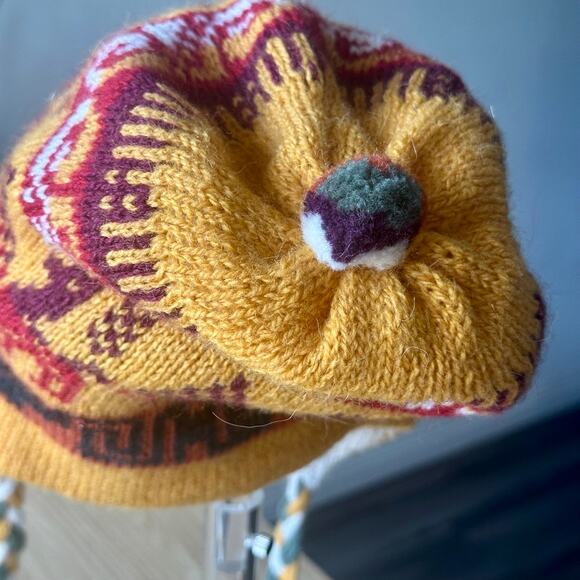 PERU Cusco Llama Reversible Wool Alpaca Knitted Beanie Tassel Inca Maya Aztec - Picture 13 of 15